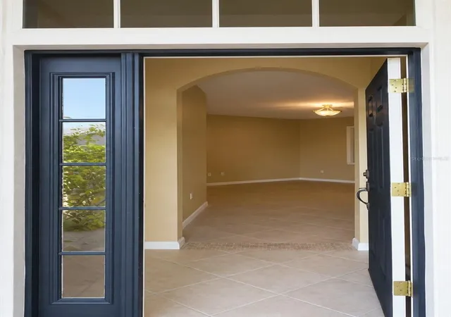 Photo 3 of Sale Pending at 2801 Marshfield Preserve Way, Kissimmee, FL 34746 | MLS# S5156888 | Listing updated on 2026-09-12