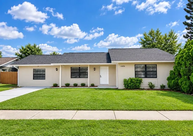 Photo 2 of Single family home for sale at 11426 Fox Run, Port Richey, FL 34668 | MLS# TB8545287 | Listing updated on 2026-10-03