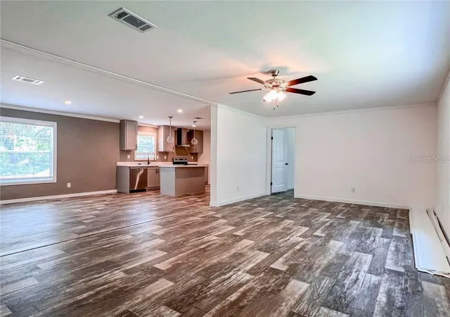 Photo 2 of Manufactured home for sale at 6165 Secret Pl, Brooksville, FL 34604 | MLS# S5156889 | Listing updated on 2026-09-21