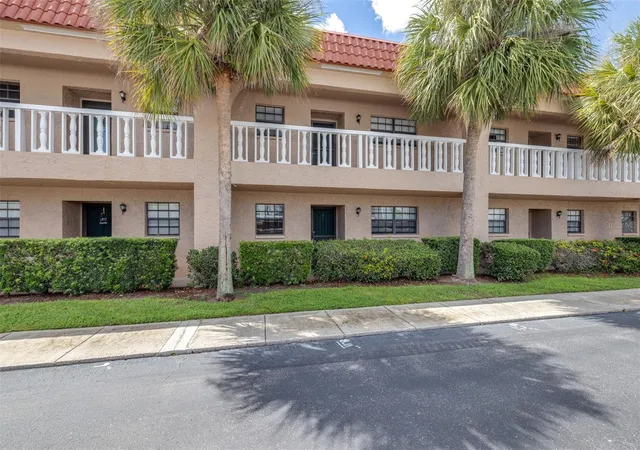 Condo for sale at 1750 Belleair Forest Dr #A8, BELLEAIR, FL 33756 | MLS# TB8545292