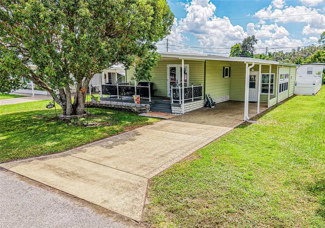 Photo 3 of Manufactured home for sale at 36952 Grace Ave, Zephyrhills, FL 33542 | MLS# TB8545300 | Listing updated on 2026-10-04