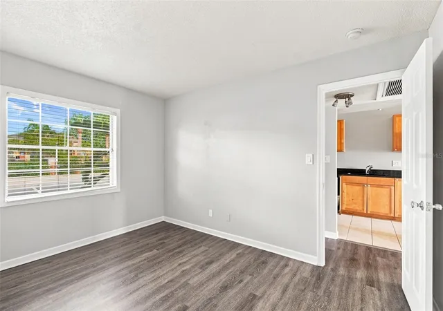 Listing Photo 4 - Condo for sale in building located at 3889 Pompano Dr Se, ST PETERSBURG, FL 33705 - Unit #A