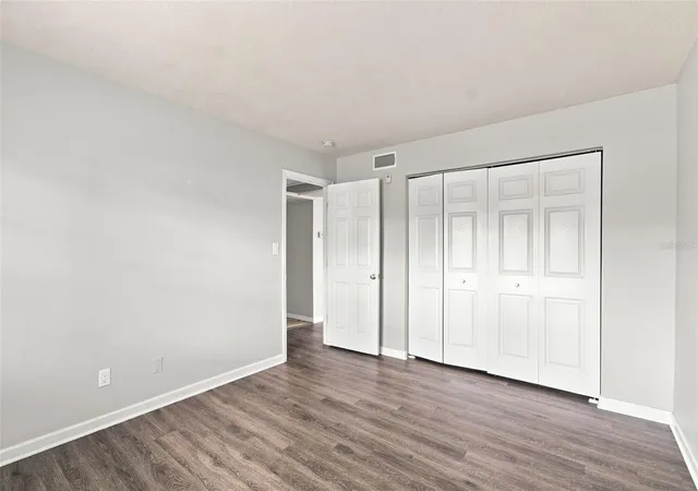 Listing Photo 5 - Condo for sale in building located at 3889 Pompano Dr Se, ST PETERSBURG, FL 33705 - Unit #A
