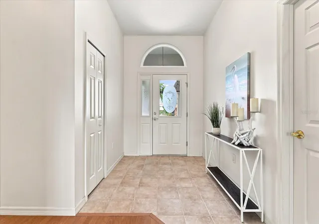 Photo 4 of Single family home for sale at 6983 Superior St Cir, Sarasota, FL 34243 | MLS# A4704980 | Listing updated on 2026-09-06