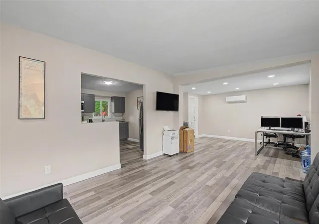 Photo 4 of Single family home for sale at 675 11th Place, Safety Harbor, FL 34695 | MLS# TB8545310 | Listing updated on 2026-09-17