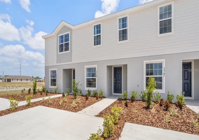 Photo 1 of Townhouse for sale at 353 Wharf Way, Winter Haven, FL 33881 | MLS# L4964803 | Listing updated on 2026-09-04