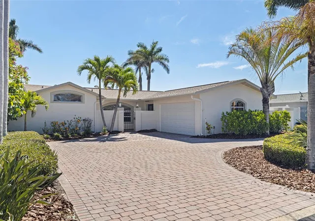 Photo 1 of Single family home for sale at 11225 4th Street E, Treasure Island, FL 33706 | MLS# TB8545312 | Listing updated on 2026-10-03