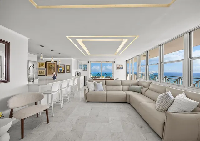 Photo 3 of Condo for sale at 3001 Avenida Isla Verde #2204, Carolina, PR 00979 | MLS# PR9123924 | Listing updated on 2026-09-04