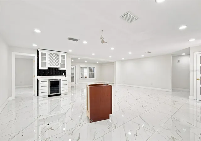 Photo 4 of Single family home for sale at 6463 1st Avenue N, Saint Petersburg, FL 33710 | MLS# TB8545322 | Listing updated on 2026-10-09