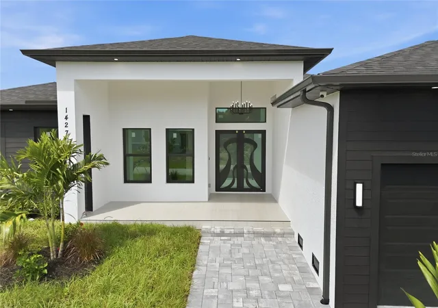 Photo 3 of Single family home for sale at 14270 Fort Worth Cir, Port Charlotte, FL 33981 | MLS# O6438965 | Listing updated on 2026-09-04