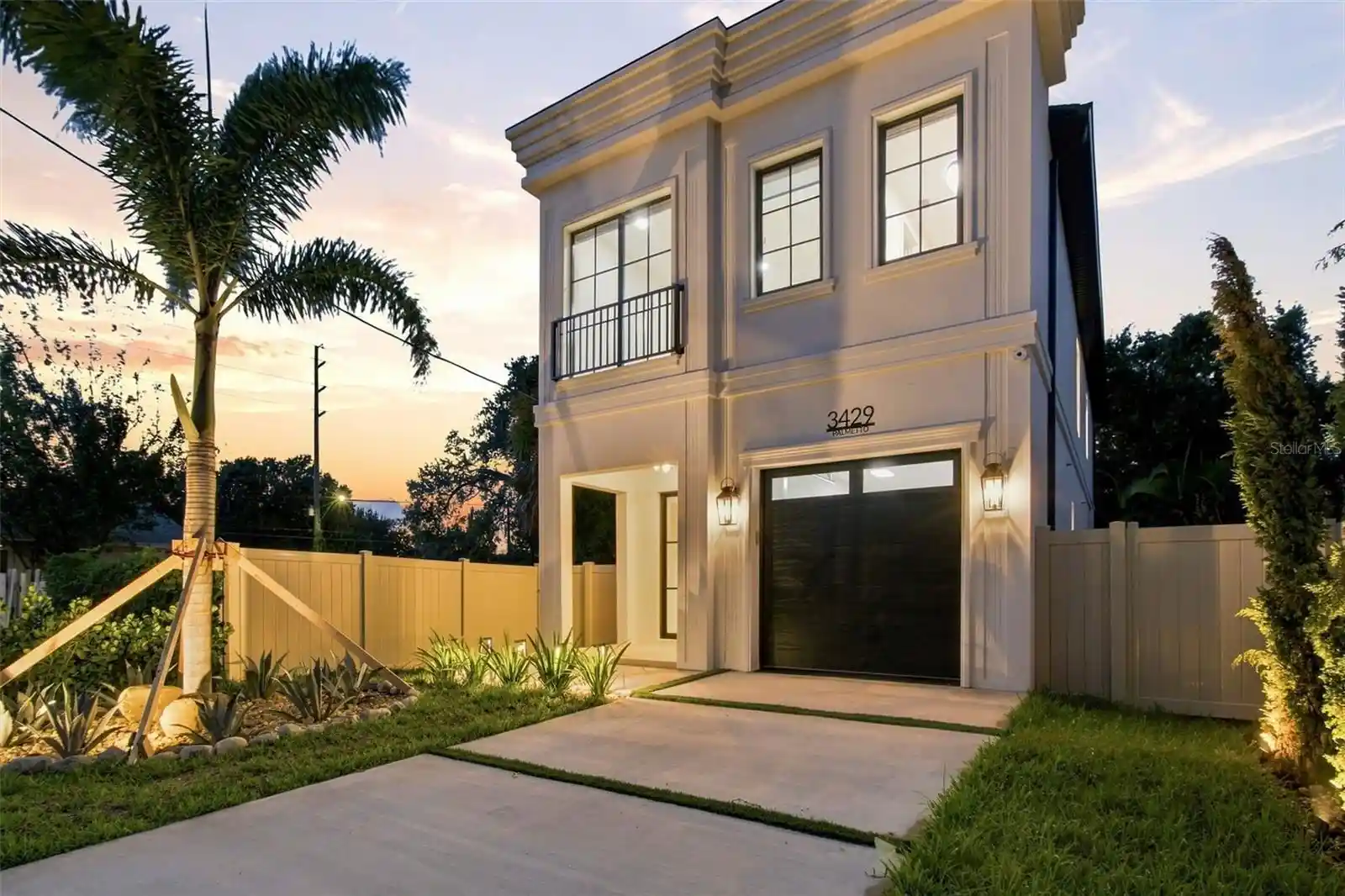 Photo 3 of Single family home for sale at 3429 W Palmetto St, Tampa, FL 33607 | MLS# TB8545325 | Listing updated on 2026-10-08
