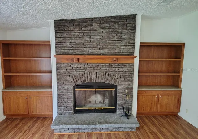 Photo 4 of Sale Pending at 19009 US Hwy 301 N, Starke, FL 32091 | MLS# A4704994 | Listing updated on 2026-10-22