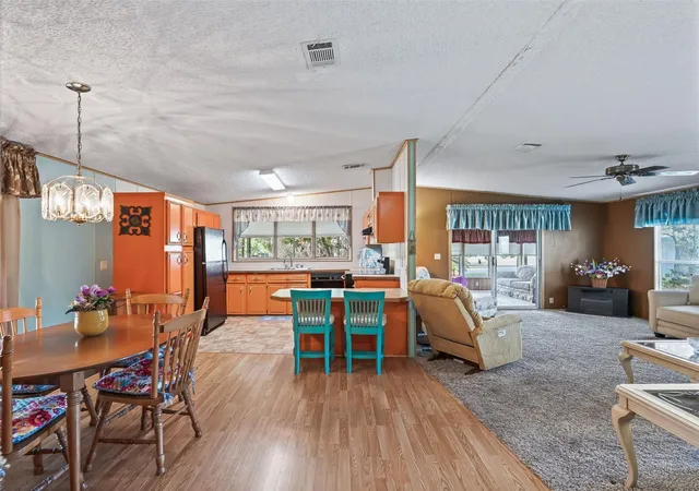 Photo 3 of Manufactured home for sale at 12655 Se 101st Court, Belleview, FL 34420 | MLS# G5117348 | Listing updated on 2026-09-12