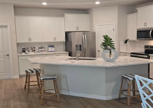 Photo 4 of House for sale at 314 157th Court E, Bradenton, FL 34212 | MLS# A4704996 | Listing updated on 2026-10-08