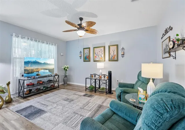 Photo 4 of Single family home for sale at 1768 Henin Cir, Tavares, FL 32778 | MLS# G5117349 | Listing updated on 2026-10-03