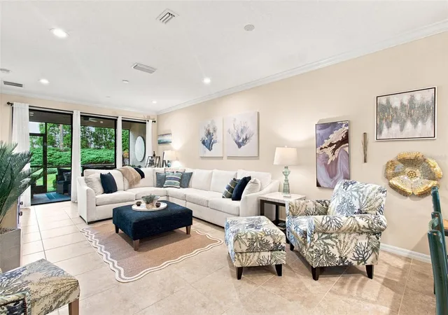Listing Photo 4 - Condo for sale in building located at 13608 Messina Loop, Bradenton, FL 34211 - Unit #103