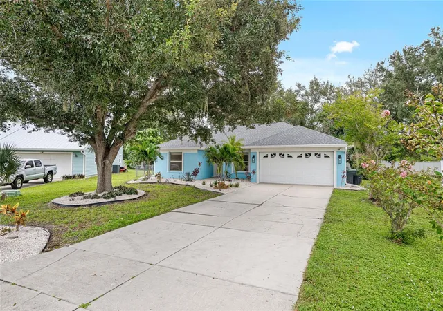 Photo 1 of Single family home for sale at 1730 Nelda Ln, Sarasota, FL 34232 | MLS# A4705003 | Listing updated on 2026-10-07