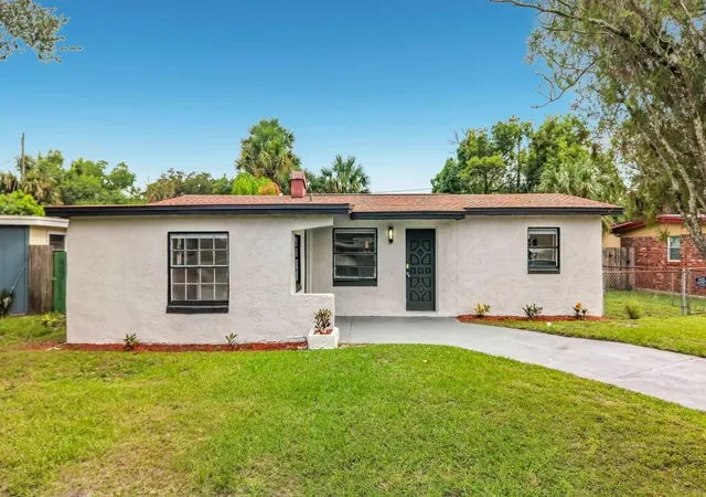 Photo 1 of Single family home for sale at 113 Bob Thomas Cir, Sanford, FL 32771 | MLS# V4951104 | Listing updated on 2026-09-05