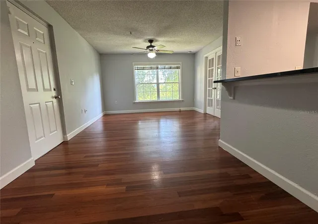 Listing Photo 4 - Condo for sale in building located at 2053 Dixie Belle Dr, Orlando, FL 32812 - Unit #2053H