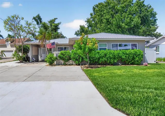 Photo 1 of Single family home for sale at 106 Steven St, Ruskin, FL 33570 | MLS# TB8545351 | Listing updated on 2026-09-04