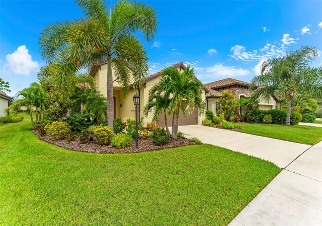 Photo 1 of Single family home for sale at 208 Capriana Ct, Nokomis, FL 34275 | MLS# N6145611 | Listing updated on 2026-09-21