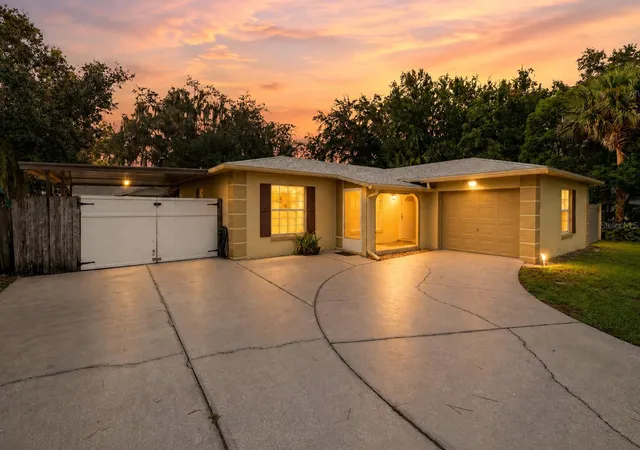 Photo 2 of Single family home for sale at 104 La Costa Ct, Sanford, FL 32773 | MLS# V4951107 | Listing updated on 2026-09-05