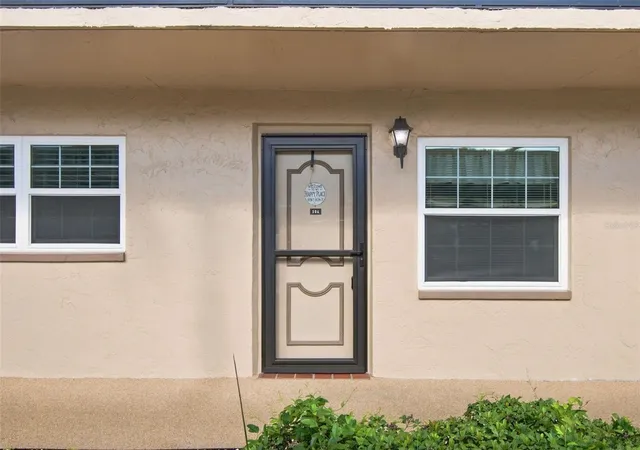 Photo 3 of Condo for sale at 1370 Heather Ridge Blvd #104, Dunedin, FL 34698 | MLS# TB8545372 | Listing updated on 2026-10-11