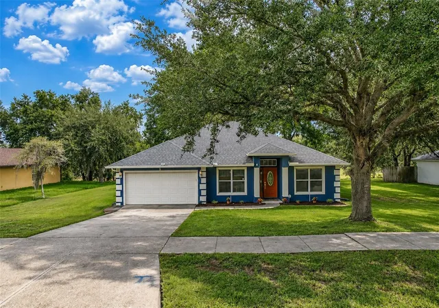 Photo 1 of Single family home for sale at 1326 Oak Valley Blvd, Minneola, FL 34715 | MLS# G5117354 | Listing updated on 2026-09-05