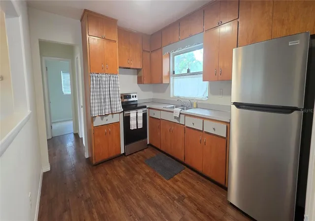 Photo 3 of Single family home for sale at 153 E Highbanks Rd, Debary, FL 32713 | MLS# O6439035 | Listing updated on 2026-09-05