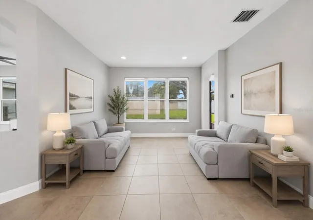 Photo 3 of Single family home for sale at 1526 Equinox Cir, Sanford, FL 32771 | MLS# O6439039 | Listing updated on 2026-10-06