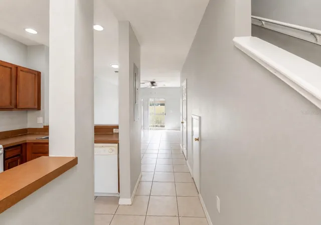 Photo 4 of Townhouse for sale at 8543 Trl Wind Dr, Tampa, FL 33647 | MLS# TB8545393 | Listing updated on 2026-09-08