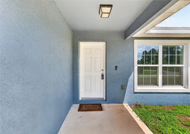 Photo 2 of Single family home for sale at 23 Fisher Loop Pass, Ocklawaha, FL 32179 | MLS# G5117356 | Listing updated on 2026-09-14
