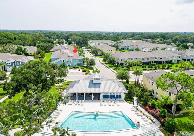 Photo 4 of Townhouse for sale at 2404 Arch Ave, Oldsmar, FL 34677 | MLS# TB8545397 | Listing updated on 2026-10-05