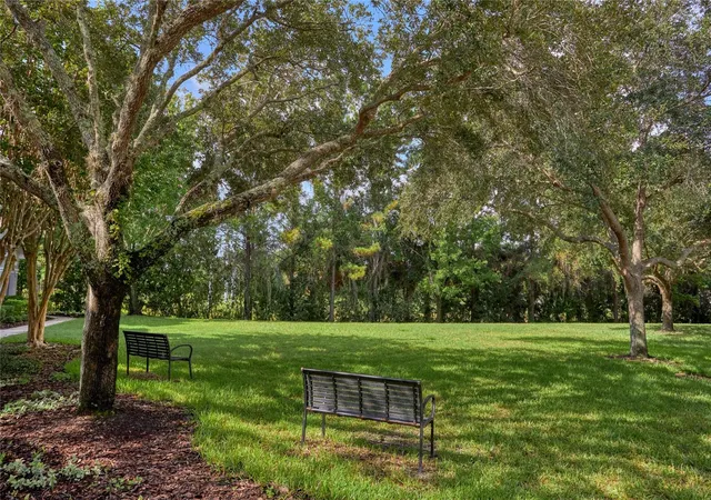 Listing Photo 3 - Condo for sale in building located at 9410 Georgian Park Ln, Tampa, FL 33626 - Unit #105