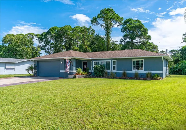 Photo 3 of Single family home for sale at 3123 Juniper Dr, Edgewater, FL 32141 | MLS# NS1089164 | Listing updated on 2026-10-05