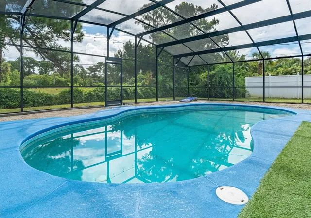 Photo 3 of Single family home for sale at 3123 Juniper Dr, Edgewater, FL 32141 | MLS# NS1089164 | Listing updated on 2026-10-05