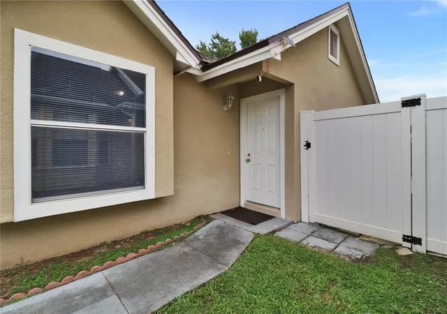 Photo 3 of Sale Pending at 3453 Sugar Ml Rd, Kissimmee, FL 34741 | MLS# S5156905 | Listing updated on 2026-09-23