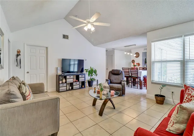Photo 4 of Sale Pending at 3453 Sugar Ml Rd, Kissimmee, FL 34741 | MLS# S5156905 | Listing updated on 2026-09-23