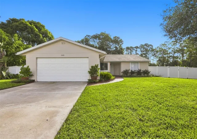 Photo 2 of Single family home for sale at 1149 Autumn Brk Cir, Longwood, FL 32750 | MLS# O6439062 | Listing updated on 2026-09-05