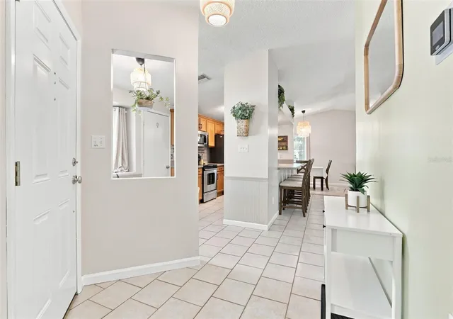 Photo 2 of Single family home for sale at 1149 Autumn Brk Cir, Longwood, FL 32750 | MLS# O6439062 | Listing updated on 2026-09-05