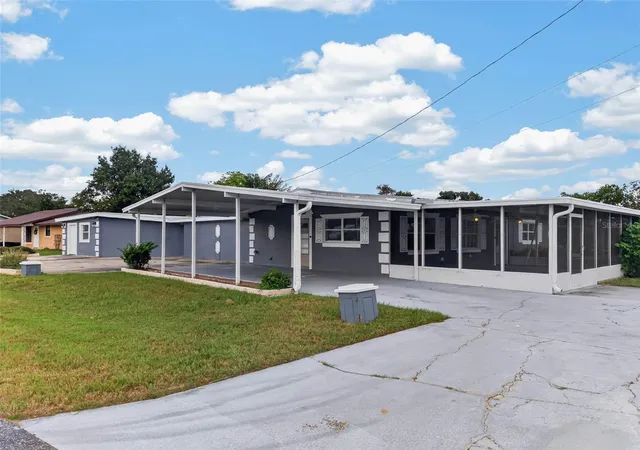 Photo 2 of Single family home for sale at 4924 Washington St, Lake Wales, FL 33853 | MLS# L4964814 | Listing updated on 2026-09-08