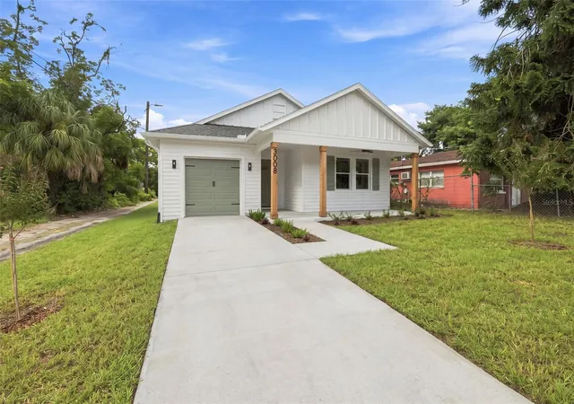 Photo 1 of Single family home for sale at 3008 E Osborne Ave, Tampa, FL 33610 | MLS# TB8545437 | Listing updated on 2026-09-05