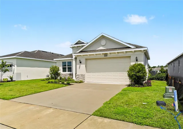 Photo 3 of Single family home for sale at 3951 Kennebunk Loop, Mount Dora, FL 32757 | MLS# O6439079 | Listing updated on 2026-09-28