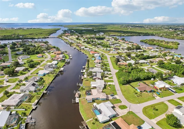 Photo 58 of Single family home for sale at 289 W Tarpon Blvd Nw, Port Charlotte, FL 33952 | MLS# C7530343 | Listing updated on 2026-09-13