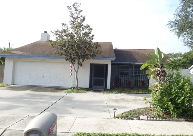 Photo 1 of Single family home for sale at 1368 Noell Blvd, Palm Harbor, FL 34683 | MLS# W7889197 | Listing updated on 2026-10-07