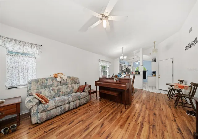 Photo 3 of Single family home for sale at 580 Summer Hl Dr, Lake Placid, FL 33852 | MLS# P4939771 | Listing updated on 2026-09-15