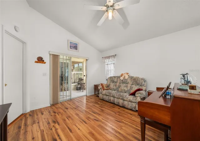 Photo 3 of Single family home for sale at 580 Summer Hl Dr, Lake Placid, FL 33852 | MLS# P4939771 | Listing updated on 2026-09-15