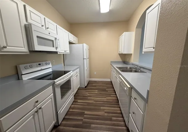 Photo 4 of Condo for sale at 13560 Turtle Marsh Loop #332, Orlando, FL 32837 | MLS# O6439095 | Listing updated on 2026-10-02