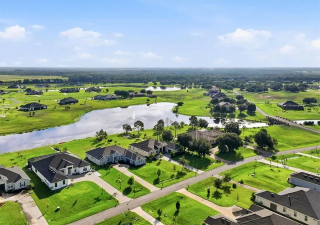 Photo 3 of Single family home for sale at 5209 Lake Venice Dr, Wimauma, FL 33598 | MLS# TB8545472 | Listing updated on 2026-09-29