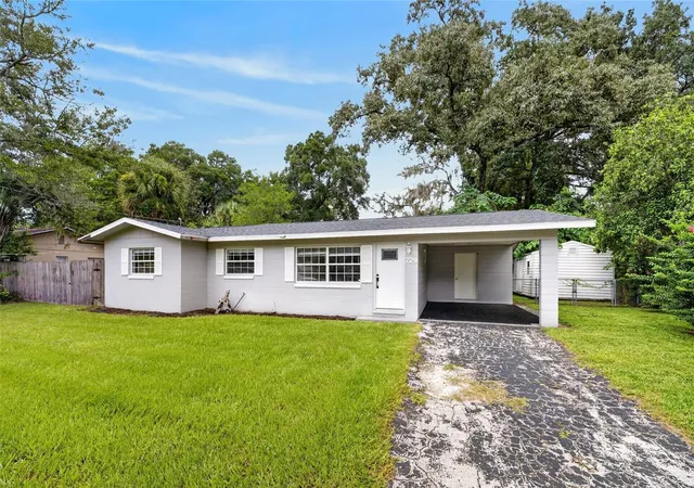Photo 1 of Single family home for sale at 729 Se 26th Street, Ocala, FL 34471 | MLS# OM731658 | Listing updated on 2026-09-05